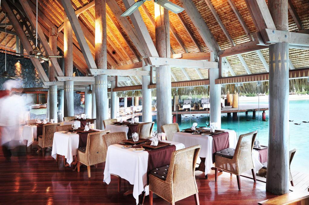 Le Meridien Bora Bora Restaurant photo